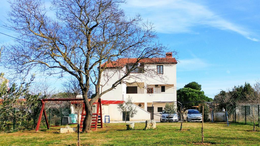 Apartments Ester Victoria Medulin Luaran gambar