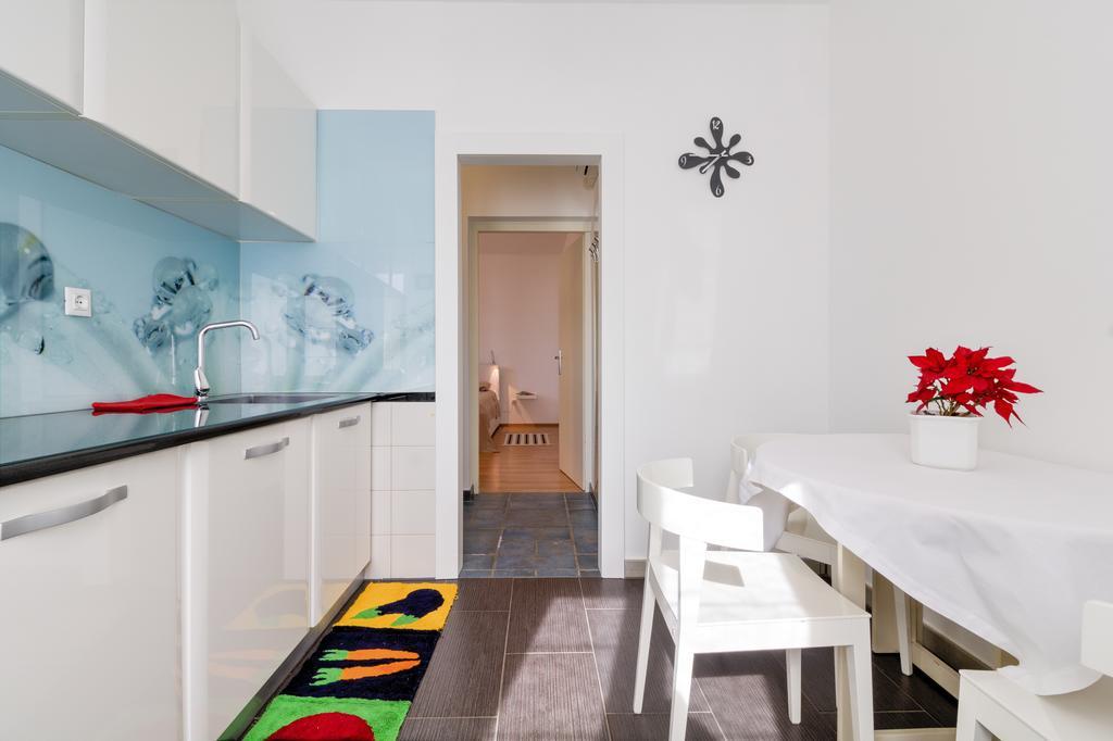 Apartments Ester Victoria Medulin Luaran gambar